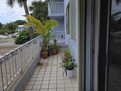 500 Executive Center Drive, West Palm Beach, FL 33401