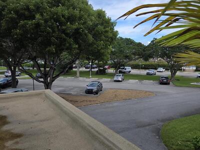 500 Executive Center Drive, West Palm Beach, FL 33401