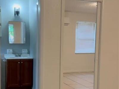 6300 SW 41st Street, Davie, FL 33314