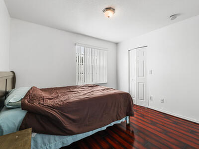 380 SW 122nd Avenue, Pembroke Pines, FL 33025