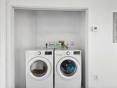 380 SW 122nd Avenue, Pembroke Pines, FL 33025