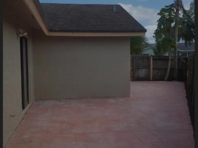 22761 SW 64th Way, Boca Raton, FL 33428