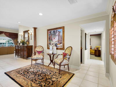 222 Legendary Circle, Palm Beach Gardens, FL 33418