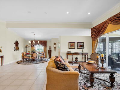 222 Legendary Circle, Palm Beach Gardens, FL 33418