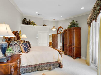 222 Legendary Circle, Palm Beach Gardens, FL 33418