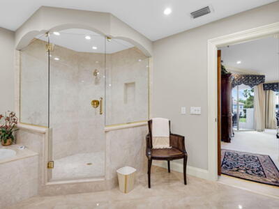 222 Legendary Circle, Palm Beach Gardens, FL 33418