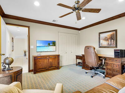 222 Legendary Circle, Palm Beach Gardens, FL 33418