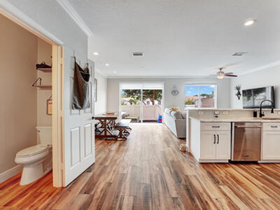 3008 N Evergreen Circle, Boynton Beach, FL 33426