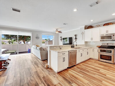 3008 N Evergreen Circle, Boynton Beach, FL 33426