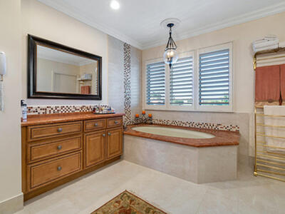 4407 Woodfield Boulevard, Boca Raton, FL 33434