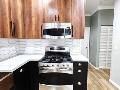 169 Berenger Walk, Royal Palm Beach, FL 33414