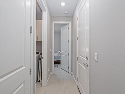 833 SE Courances Drive, Port Saint Lucie, FL 34984