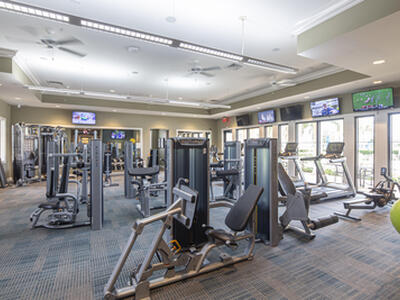 833 SE Courances Drive, Port Saint Lucie, FL 34984