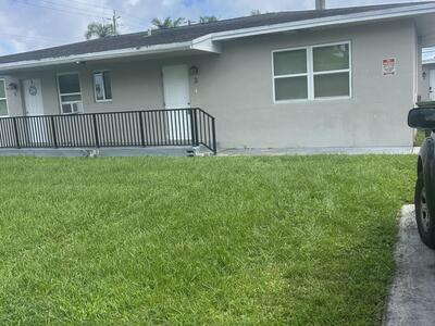 3890 Lakewood Road, Palm Springs, FL 33461