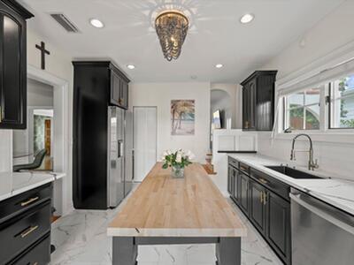 221 Greymon Drive, West Palm Beach, FL 33405