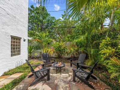 221 Greymon Drive, West Palm Beach, FL 33405