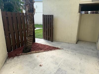 647 Executive Center Drive, West Palm Beach, FL 33401