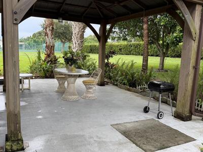 6289 Red Cedar Circle, Greenacres, FL 33463