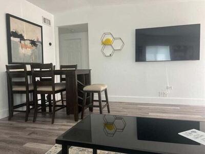 161 NE 15th Terrace, Boca Raton, FL 33432