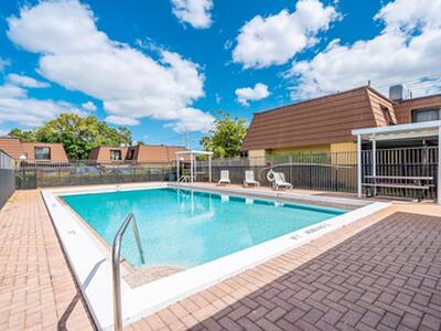 4225 Turnberry Circle, Lake Worth, FL 33467