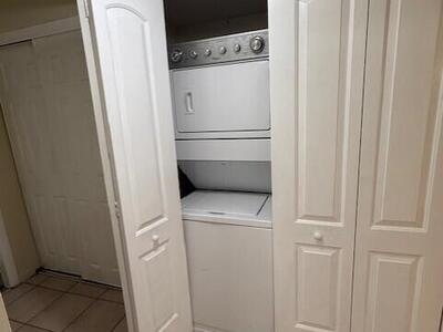 2805 SW 22nd Avenue, Delray Beach, FL 33445