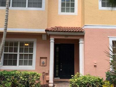 125 Harbors Way, Boynton Beach, FL 33435