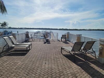 125 Harbors Way, Boynton Beach, FL 33435