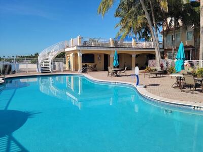 125 Harbors Way, Boynton Beach, FL 33435