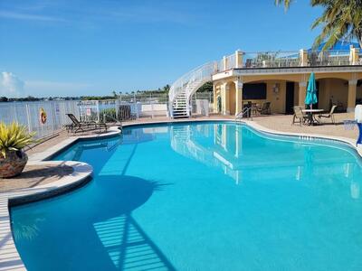 125 Harbors Way, Boynton Beach, FL 33435