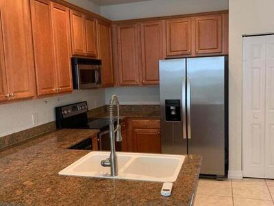 125 Harbors Way, Boynton Beach, FL 33435