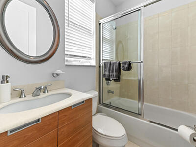 150 NE 6th Avenue, Delray Beach, FL 33483