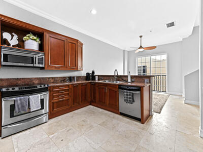 150 NE 6th Avenue, Delray Beach, FL 33483