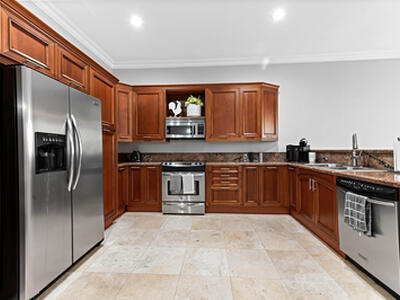 150 NE 6th Avenue, Delray Beach, FL 33483