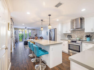 1038 Jeffery Street, Boca Raton, FL 33487