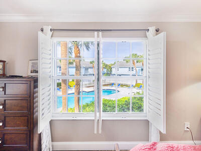 1038 Jeffery Street, Boca Raton, FL 33487