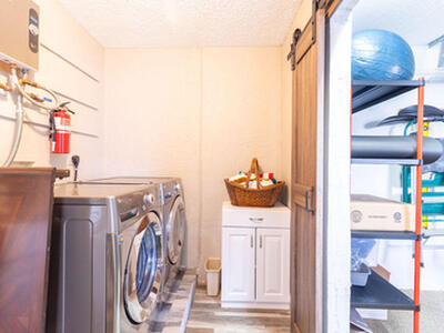 1038 Jeffery Street, Boca Raton, FL 33487