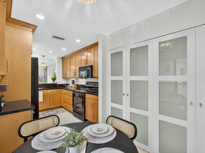 479 Prestwick Circle, Palm Beach Gardens, FL 33418