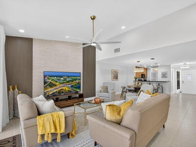 479 Prestwick Circle, Palm Beach Gardens, FL 33418