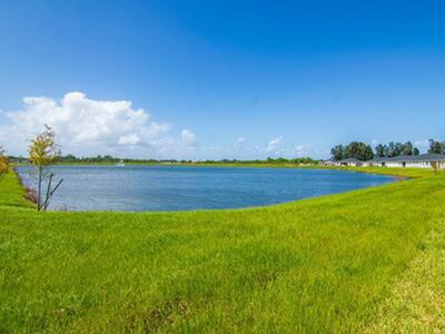 5684 Hampton Park Circle, Vero Beach, FL 32966