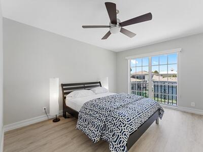 1194 Hillsboro Mile, Hillsboro Beach, FL 33062