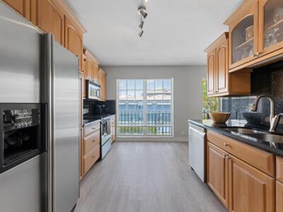 1194 Hillsboro Mile, Hillsboro Beach, FL 33062