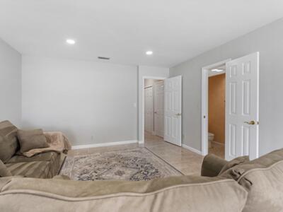 1194 Hillsboro Mile, Hillsboro Beach, FL 33062