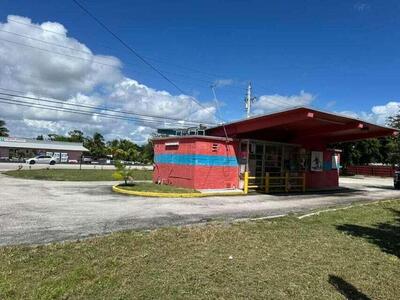 3263 Sierra Drive, Palm Springs, FL 33461