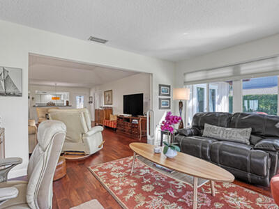 6598 Eastpointe Pines Street, Palm Beach Gardens, FL 33418