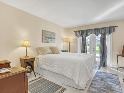 6598 Eastpointe Pines Street, Palm Beach Gardens, FL 33418