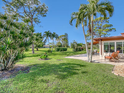 6598 Eastpointe Pines Street, Palm Beach Gardens, FL 33418