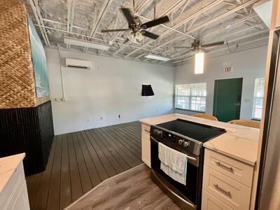 112 Mayfield Road, Lantana, FL 33462