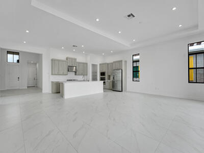 13920 Vivant Drive, Palm Beach Gardens, FL 33412