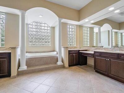 11812 Windmill Lake Drive, Boynton Beach, FL 33473