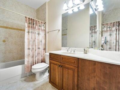 11812 Windmill Lake Drive, Boynton Beach, FL 33473